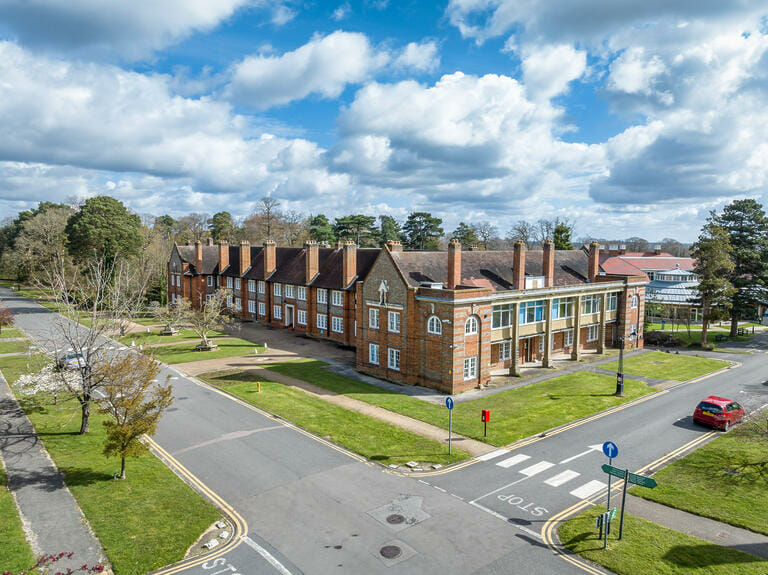 Multi site in Walton on Thames image 4