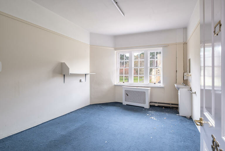Multi site in Walton on Thames image 26
