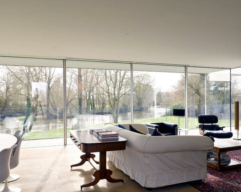 Contemporary Modern House image 16