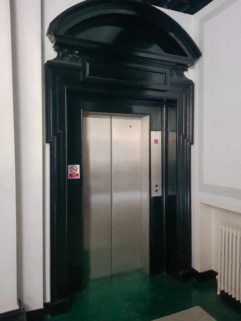 Former Bank image 34