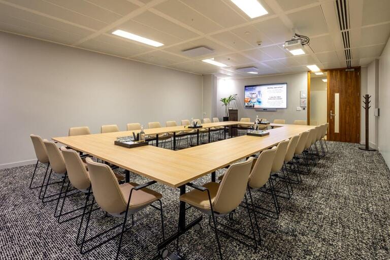 Serviced Offices in Bishopsgate image 22