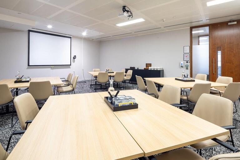 Serviced Offices in Bishopsgate image 17