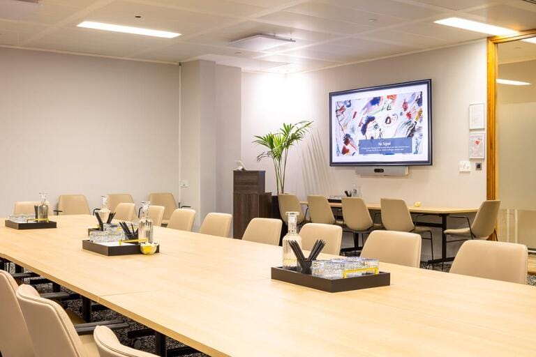 Serviced Offices in Bishopsgate image 3