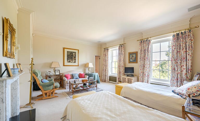 Bracknell Manor House image 41