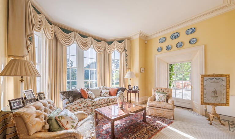 Bracknell Manor House image 19