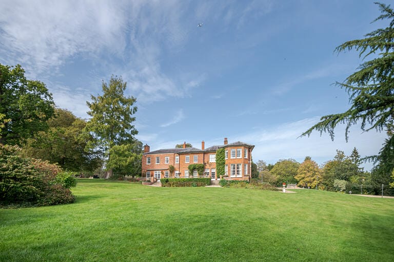 Bracknell Manor House image 79