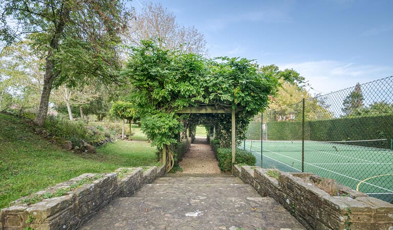 Bracknell Manor House image 80