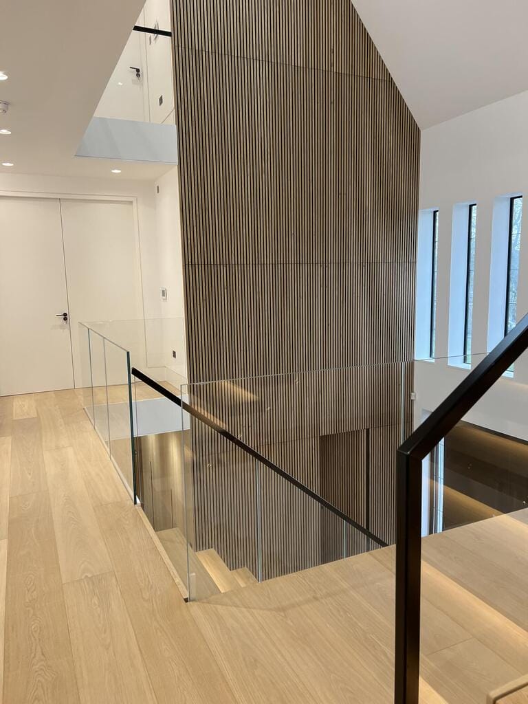 Contemporary Barnet Home image 6