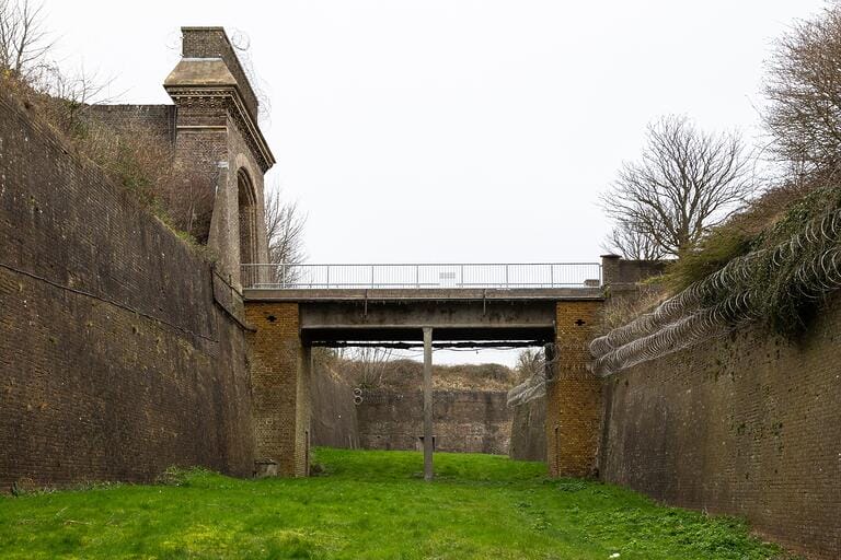 Barracks & Prison image 69