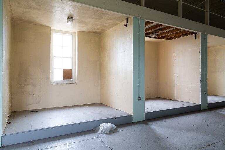 Barracks & Prison image 41