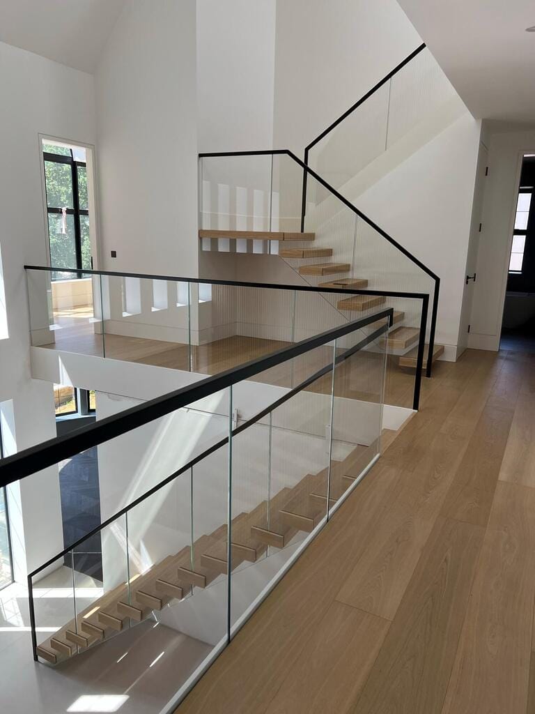 Contemporary Barnet Home image 4