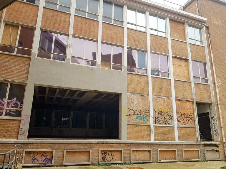 Derelict Warehouse image 12