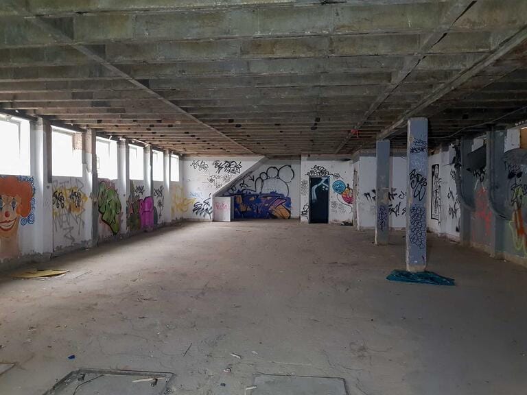 Derelict Warehouse image 16