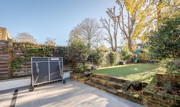 Modernised Victorian House image 25