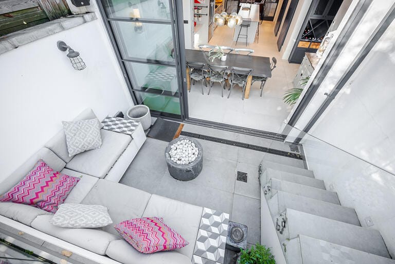 Modernised Victorian House image 33