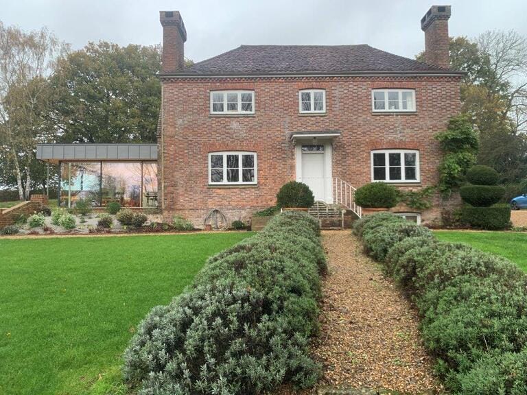 Modernised Sussex Farmhouse image 10