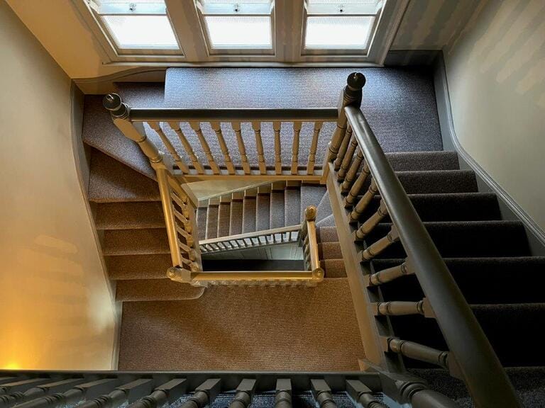 Clapham Victorian Home image 9