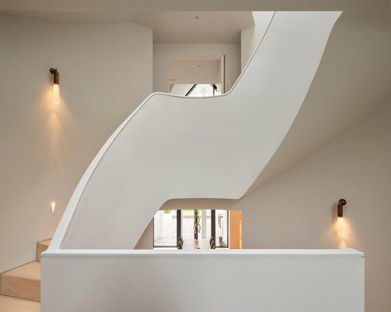 Contemporary North London Home image 14
