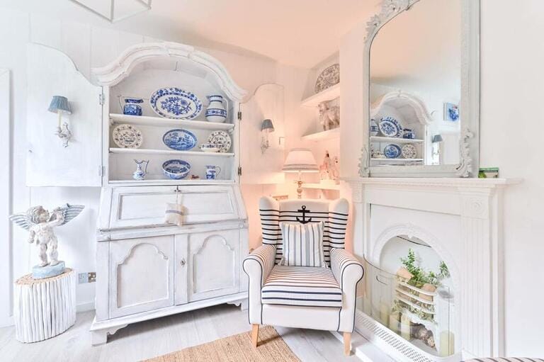New England Cottage image 6