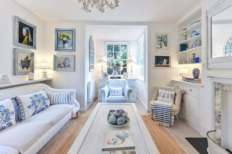 New England Cottage image 8