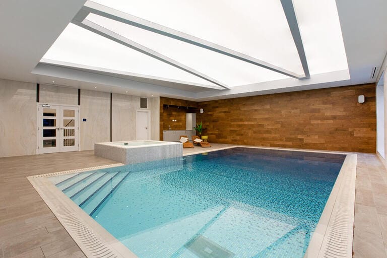 Modern Contemporary Home image 9