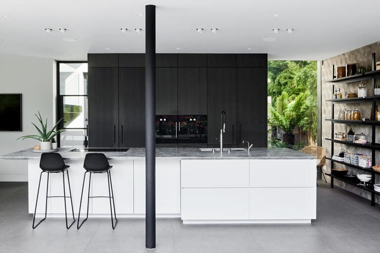 Modern Contemporary Home image 7