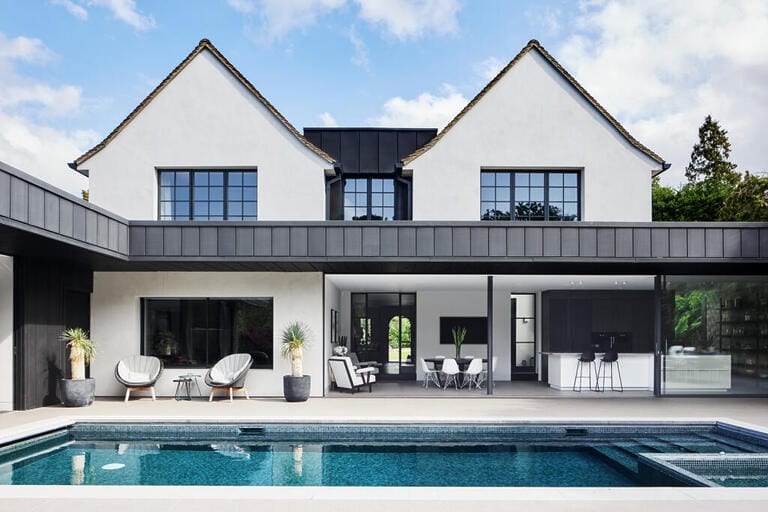 Modern Contemporary Home image 2