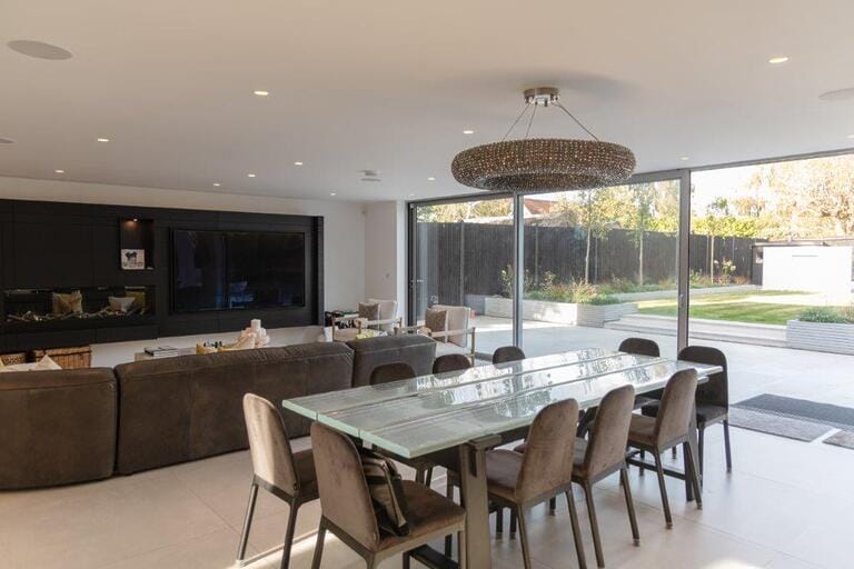Chislehurst Renovated Home image 4