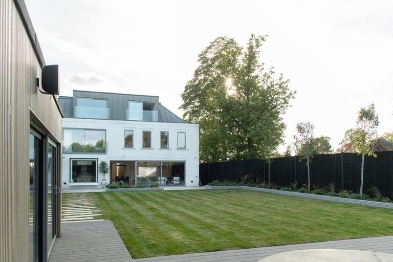 Chislehurst Renovated Home image 17