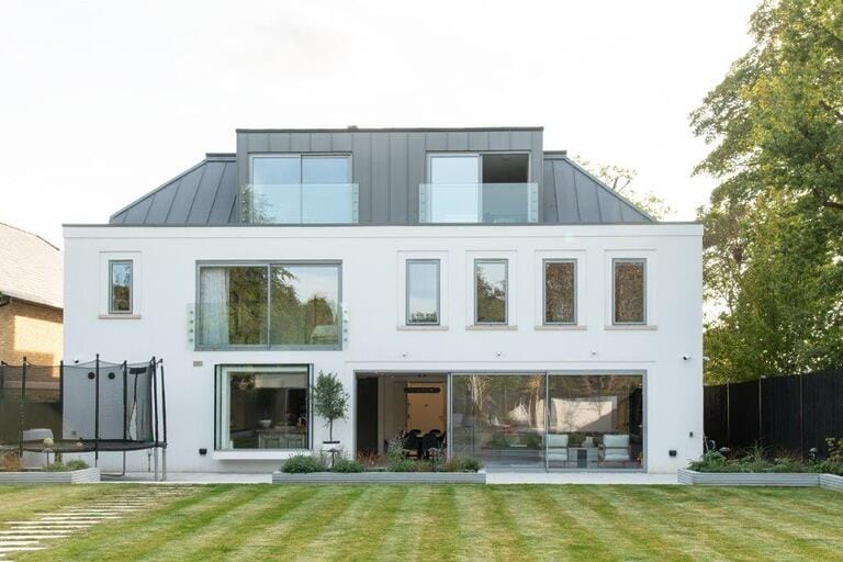 Chislehurst Renovated Home image 18