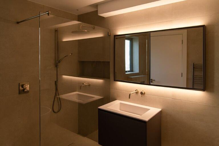 Chislehurst Renovated Home image 11