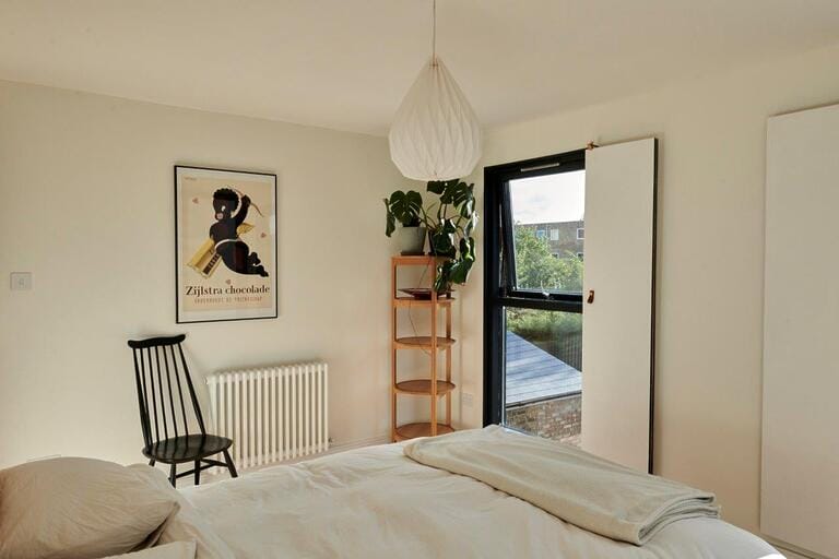 Victorian Family Home in Bromley image 34