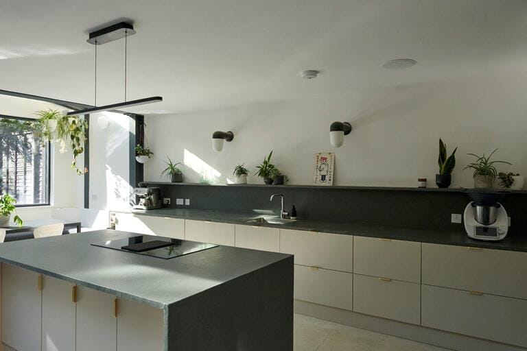 Victorian Family Home in Bromley image 20