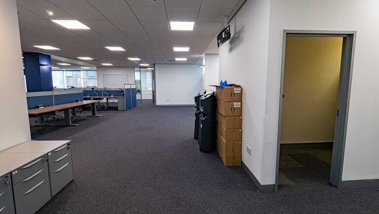 Modern Ealing Offices image 32