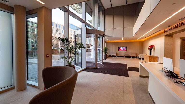 Modern Ealing Offices image 37