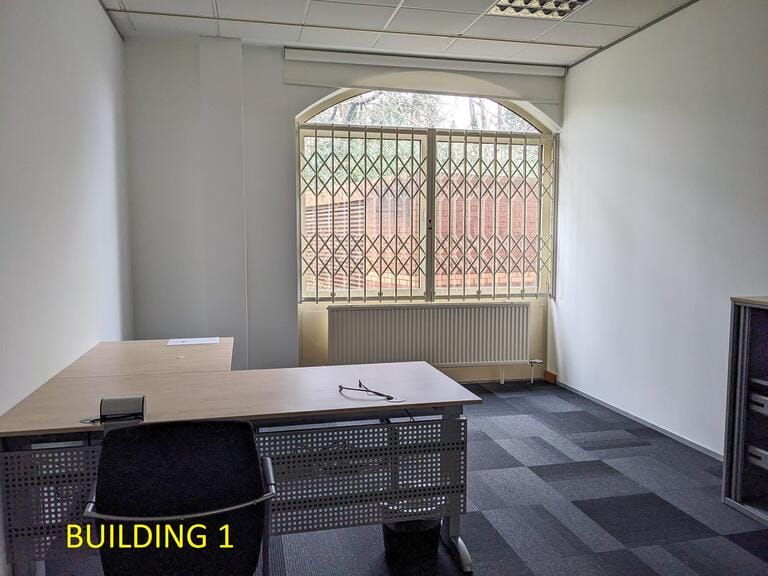 Office Multi Site image 25