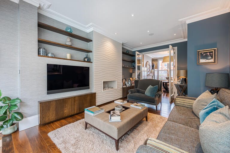 Bright Victorian House in Wandsworth image 11