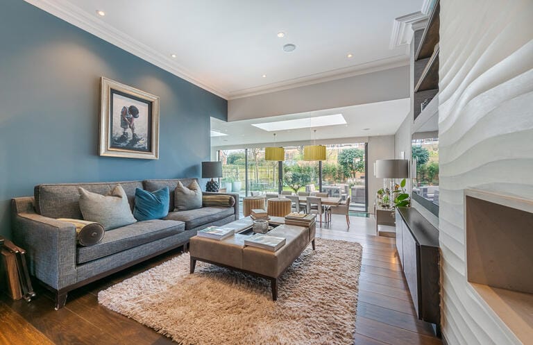 Bright Victorian House in Wandsworth image 16