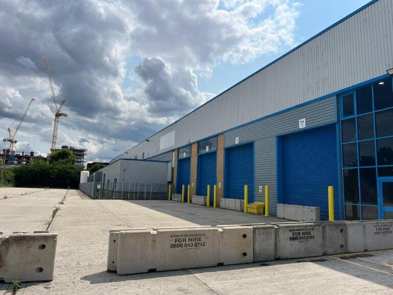 Alternative Build / Event Space image 12