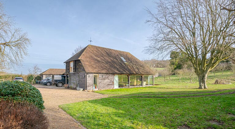 Charming Country House with Converted Barn and Swimming Pool image 60