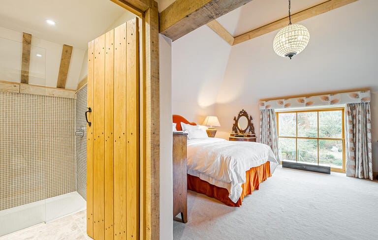Charming Country House with Converted Barn and Swimming Pool image 30