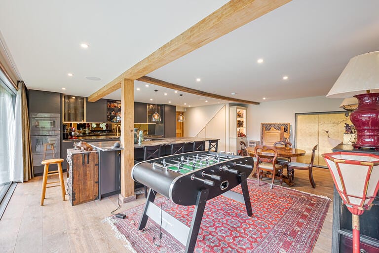 Charming Country House with Converted Barn and Swimming Pool image 19