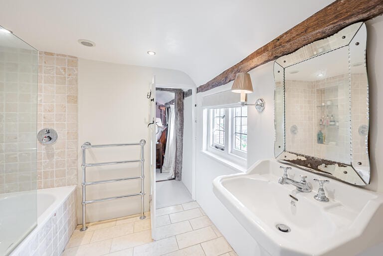 Charming Country House with Converted Barn and Swimming Pool image 41