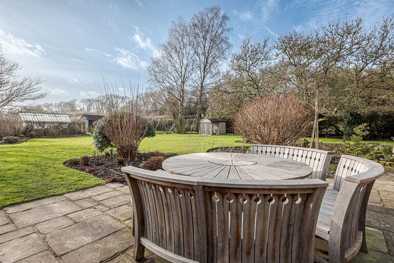 Charming Country House with Converted Barn and Swimming Pool image 59