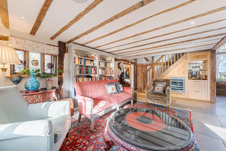 Charming Country House with Converted Barn and Swimming Pool image 10