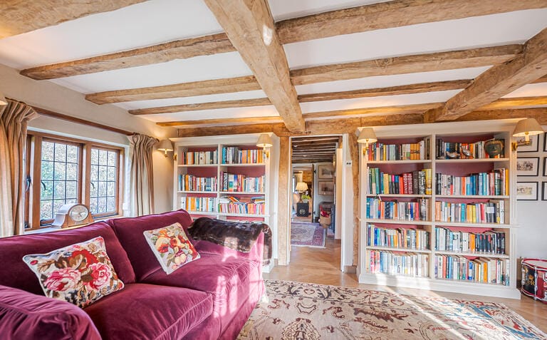 Charming Country House with Converted Barn and Swimming Pool image 17