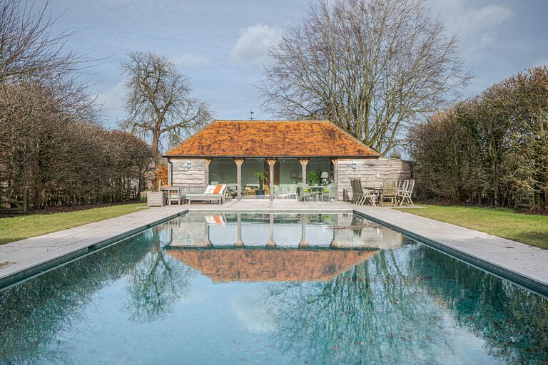 Charming Country House with Converted Barn and Swimming Pool image 46