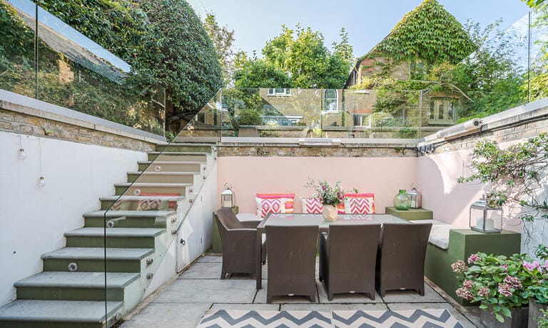 Stunning Four Storey Wandsworth House image 37