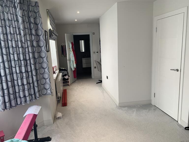 Large Modern Family Home image 14