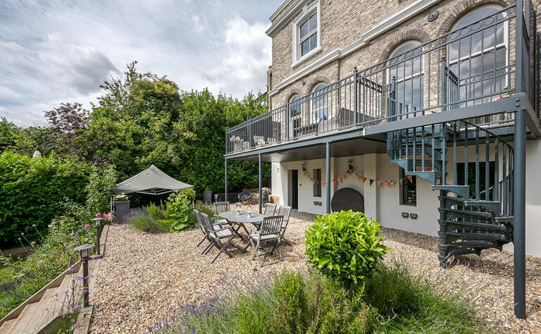 Huge Home With Terraced Garden image 40